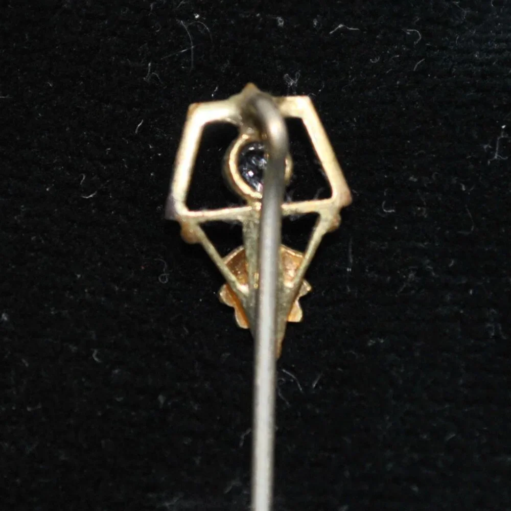 Antique Golden Edwardian Stick Pin with Paste Stone & Leaf